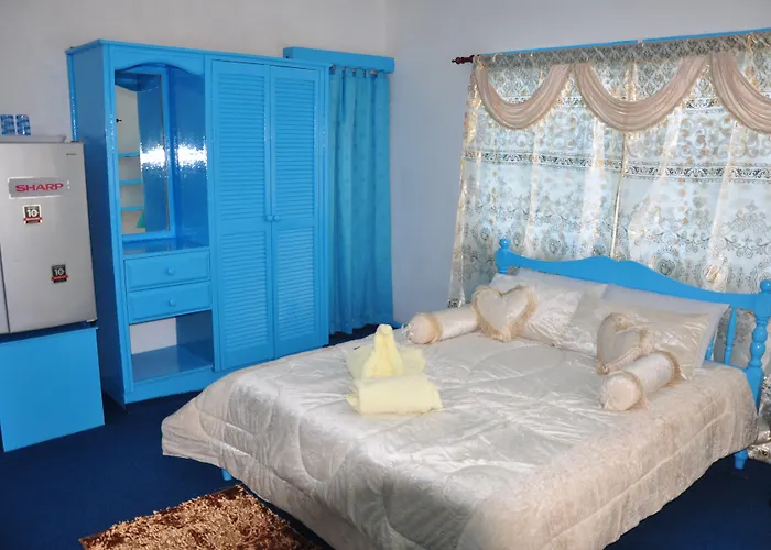 Le Chateau Bleu Отель 2*