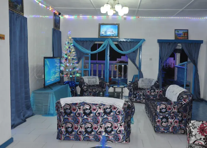 Le Chateau Bleu 2*